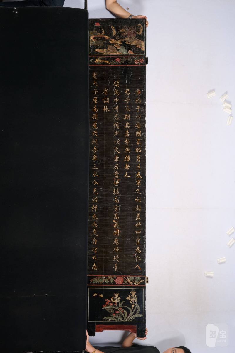 Lot1048 清康熙十二年（1673） 广作三水县知县苏嵋荣寿款彩大屏风 十二扇 - 图19